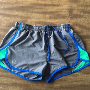 Under armour heat gear shorts